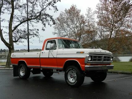 1972 Ford f250 SportCustom 4x4 highboy rare find original do