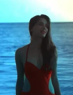Nikita Dutta in red bikini hot scene from Haasil TV show - A