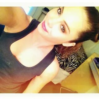 McKayla Maroney Photos * CelebMafia