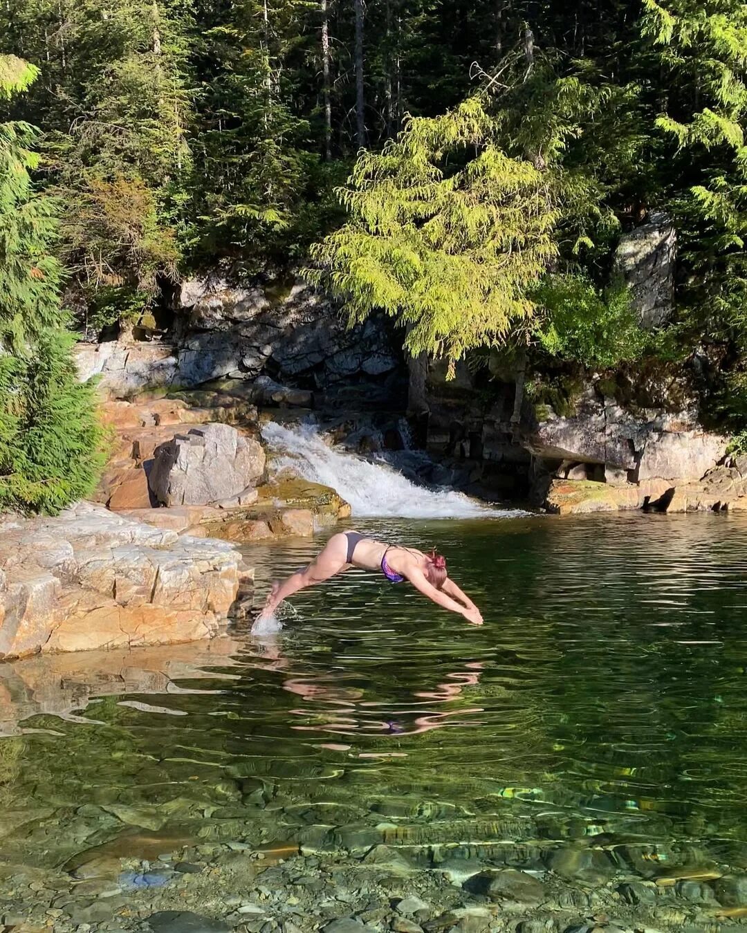 Marina в Instagram: "Waterfalls + swimming holes are a great combo! 