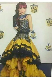 Dove Cameron as Mal on the carpet of the royal cotillion Mal