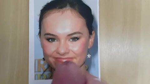 Madeline Carroll - Cum Tribute, Free Gay Tributes Porn 47 xH
