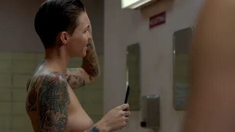 Orange is the new black episode 1 boobs uncensored