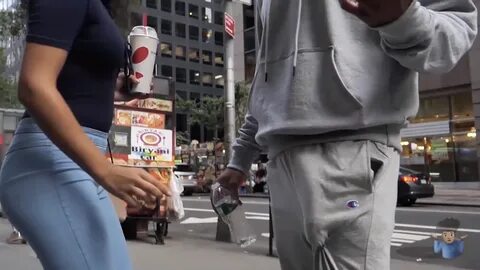 BIG D*CK IN NEW YORK PUBLIC EXPERIMENT - ibeknowing