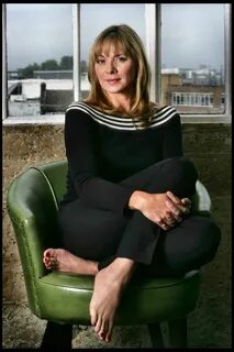 Kim Cattrall Feet (53 photos) - celebrity-feet.com