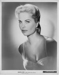 Martha Hyer Classic hollywood glamour, Vintage hollywood gla