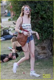 Emma Roberts: Toned Coachella Physique!: Photo 2652896 Chris