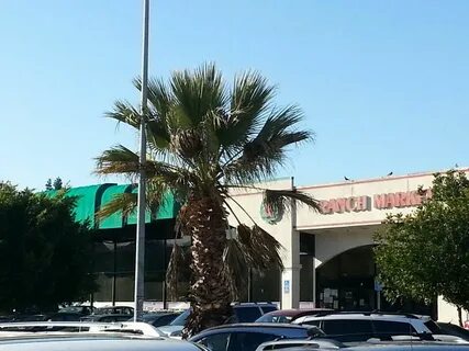 Chinese grocery store 99 Ranch Market in Monterey Park, CA L