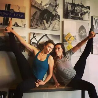 Beth Stelling Feet (6 photos) - celebrity-feet.com