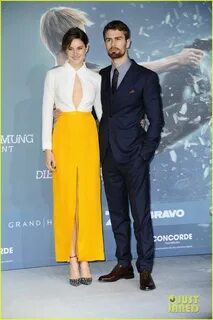 Shailene Woodley & Theo James Bring 'Insurgent' To Berlin sh