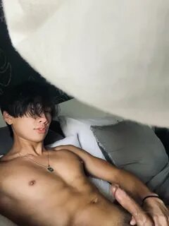 Asian guy can t stop cumming