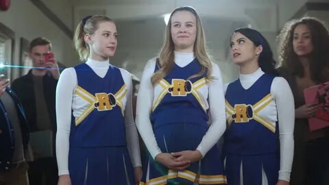 Polly & Reggie Deleted Scene Riverdale Season 1 - YouTube