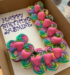 Marie Harris on Instagram: "💖 💜 💛 💚 💙" Pull apart cupcake ca