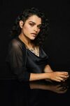 Picture of Eve Harlow