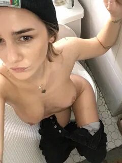 Addison-Timlin-Leaked-42.jpg.