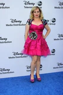 Kirsten vangsness sexy pics Kirsten Vangsness 2021: Fiancée,