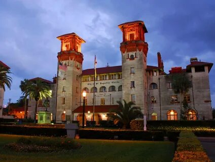 Fall Things To Do In St. Augustine, FL Old Town Trolley Tour