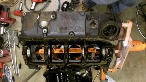 Part 1-5 1998 5.7 350 CI Vortec Engine Rebuild - YouTube