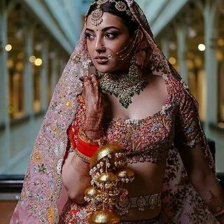 Instagram'da E24 Bollywood: "हनीमून पर दोनों दार्जिलिंग गए थ