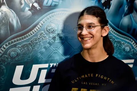 Roxanne Modafferi sends nude pic to creepy Facebook fan UFC 