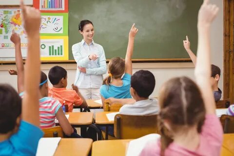 Does Ecole Polytechnique Teach In English