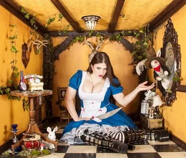 American McGee's Alice Cosplay