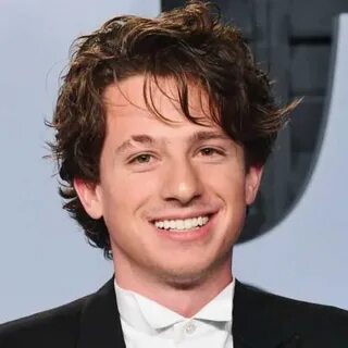 Charlie Puth Hairstyle - Popular Men's Hairstyles of America