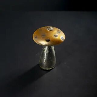 Декоративная фигурка гриб, стекло по цене 190 руб. в интерне