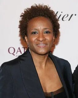 Wanda Sykes Net Worth, Bio, Age, Height & Wiki - Celebnetwor