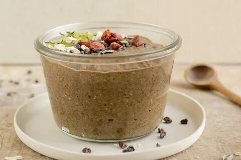 How to Make Low-Glycemic Chocolate Overnight Oats Video Nutr
