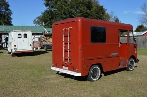 1972 Chevy Step Van P10?