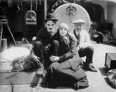 7 Art Cinema Site Web Officiel Charlie Chaplin - 1917 - L'Em