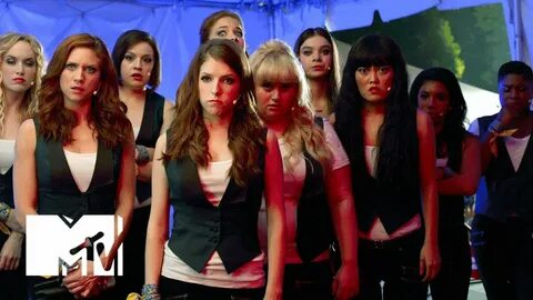 Catch an exclusive scene from 'Pitch Perfect 2' during the MTV Mo...