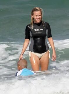 Reese Witherspoon Surfing bikini - The Bikini Police