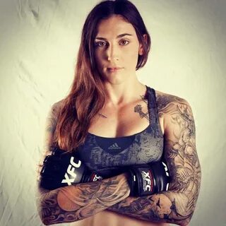 Can we talk about the Megan Anderson hype train derailment? 