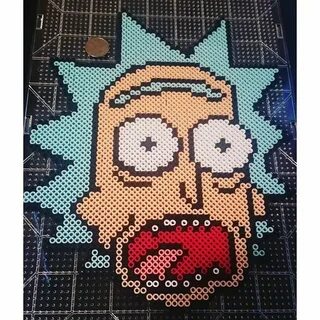 Rick and Morty Pattern https://knitting-bordado.com/rick-and