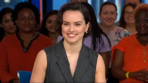 Daisy Ridley Calls 'The Rise Of Skywalker' A "Brilliant End"