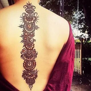 Daisy Chain Tattoo Down Spine - Girlycop