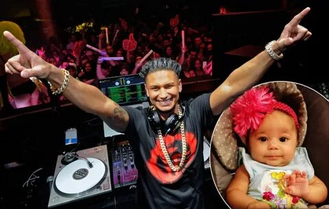 Pauly d and daughter Pauly D shares first picture of his dau