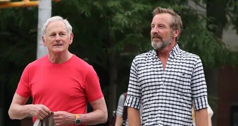 Victor Garber & Hubby Rainer Andreesen Go for a Stroll in NY