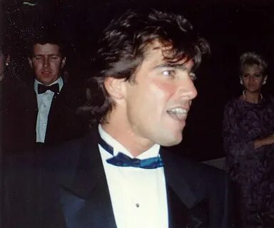 File:Ken Wahl at the 41st Emmy Awards.jpg - Wikipedia