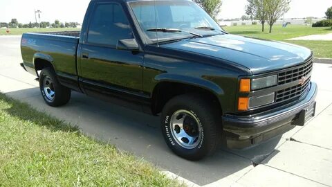 1990 Chevrolet 454 SS Pickup F6 St. Charles 2011