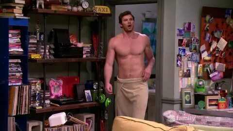 Derek Theler as Danny Wheeler shirtless in Baby Daddy 3 × 11