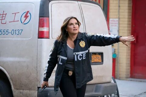 How Law & Order: SVU Turned Mariska Hargitay into an Advocat