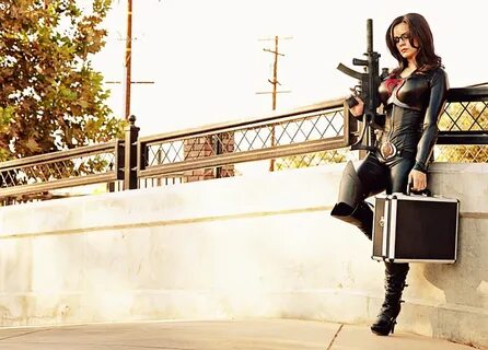 Baroness Cosplay