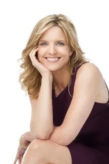 Courtney Thorne-Smith Interview: "Two and a Half Men" Star R
