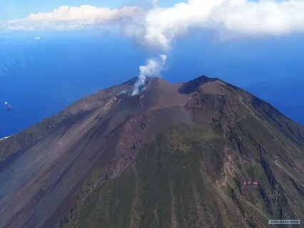 Вчерашнее извержение вулкана Стромболи - ЯПлакалъ