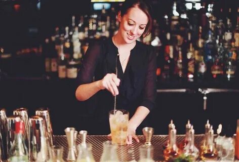 16 Female Bartenders You Need to Know in LA Female bartender