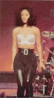 Selena - Concert Premio Lo Nuestro 92 Selena quintanilla fas