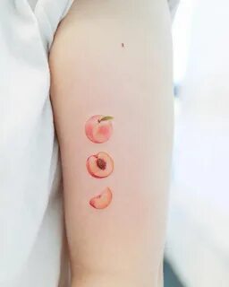 STUDIOBYSOL_heemee on Instagram: "🍑 🍑 🍑" Peach tattoo, Tiny 
